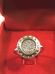 Ein 
Pandora-
Silberring mit 
25 kleinen 
Diamanten an 
Ringen in Größe 
55 Silber 925 s