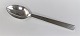 Georg Jensen. 
Bernadotte. 
Sterling (925). 
Dessertlöffel . 
Länge 18,4 cm.
