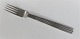Georg Jensen. 
Bernadotte. 
Sterling (925). 
Menüe Gabel. 
Länge 19 cm.