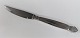 Georg Jensen. 
Königin. Steak 
Messer. 
Sterling (925). 
Länge 23 cm.