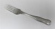 Georg Jensen. 
Sterling (925). 
Dobbeltriflet. 
Menüe Gabel. 
Länge 18 cm