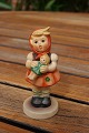 Goebel Figur 
oder M.I. 
Hummel Figur 
Nr. 239/B 1967.
Singende 
Mädchen mit 
einen Puppe 
H 9cm