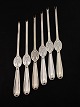 Set of 6 
silver-plated 
lobster forks 
item no. 509813