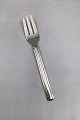 Hans Hansen 
Arvesølv No 18 
Silver/Sterling 
Silver Pastry 
Fork Measures 
13 cm (5.11 
inch)