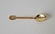 Norwegian mocha 
spoon in gilded 
silver and 
enamel with the 
text Bergen 
Stamp 925
Length 9.5 cm.