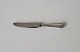 Rita travel 
knife in silver 
and steel 
Stamped with 
three towers
Length 11.7 
cm.