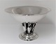 Georg Jensen. 
Silber 
Schüssel. 
Sterling (925). 
Modell 171. 
Design Johan 
Rohde. Höhe 
14,5 cm. ...