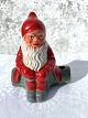 Weihnachtsmann aus Ton auf Baumstumpf und Leuchter, 12 cm breit, 14 cm hoch *Mit etwas Ruß an ...