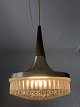 Deckenlampe aus 
Teakholz, Glas 
und Metall aus 
den 1960er 
Jahren. 
Durchmesser ca. 
20 cm, Höhe ca. 
...