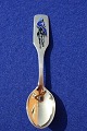 Michelsen 
Christmas 
spoons & forks 
of Danish gilt 
sterling 
silver. 
Anton 
Michelsen 
Christmas ...