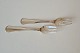 Cohr Double 
fluted cake 
fork in silver 
Stamp: Cohr - 
830 
Length 13 cm. 
Stock: 3