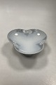 Royal 
Copenhagen 
Midsummernightsdream 
Low Pedistal 
bowl Light Blue 
No 10032
Designed by 
Arnold ...