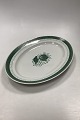 Royal 
Copenhagen 
Green 
Tranquebar Oval 
Serving Platter 
No. 930
Measures 43 cm 
/ 16.93 in.