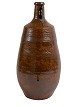 Flasche aus salzglasiertem Steinzeug mit schöner Textur. Portugal.Höhe: Ungefähr 32,50 ...