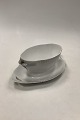 Royal 
Copenhagen 
Midsummernightsdream 
Old Gravy Boat 
without Lid No 
1370 / 10006
Designed by 
...