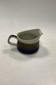 Rorstrand 
Elisabeth Gravy 
Pitcher. 
Measures  
9,5cm high og 
11,5cm dia 
(3.74 inch og 
4.53 inch)