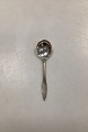 Kongelys 
Frigast/Gense 
sølvplet 
Marmeladeske. 
Måler 13,2 cm / 
5.19 in.
