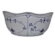 Blue Fluted 
Plain
Rare large 
bowl