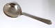 Hans Hansen. 
Silber (830). 
Arvesölv No.4. 
Servieren 
Löffel. Länge 
18 cm