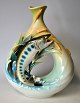 Franz 
Porzellanvase 
FZ 02669, China 
des 20. 
Jahrhunderts. 
Mit Forelle. 
Polychrom 
verziert. ...