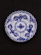 Royal 
Copenhagen blue 
fluted plate 
1/1004 D. 7 cm. 
1. sorting 
subject no. 
530698 
Stock: 10