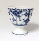 Royal 
Copenhagen. 
Blue fluted, 
half lace. Egg 
cup. Model 542. 
Height 5,5 cm. 
(1 quality)