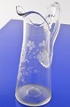 Schönes Milchkännchen mit Blumenmotiv, Höhe am Henkel 24 cm.  um. 1900-1920. 725 cl. Tadelloser ...