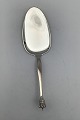 Danish Krone 
DGS Sterling 
Silver Server 
Measures 17 cm 
(6.69 inch)