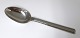 Hans Hansen. 
Silberbesteck. 
Arvesölv Nr. 
18. 
Menüelöffel. 
Länge 19,5cm.