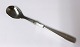 Ascot. Silber 
mit stahl 
(830). 
Eierlöffel. 
Länge 14 cm.