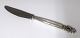 Georg Jensen. 
Sterling (925). 
König. 
Menüemesser. 
Länge 23 cm