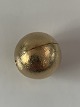 Smykkelås 
kuglelås af Ole 
Lynggaard i 18 
karat guld. 
Diameter ca. 
20,59 mm.
I 1979 skabte 
Ole ...