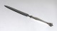 DGS Dänische 
Krone. 
Briefmesser. 
Silber mit 
Stahl (925). 
Länge 22 cm.