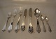 Sølv H C 
Andersen 
tretårnet 
bestik til salg
Frokostkniv 
med stålblad 
19.2 cm	8	x	kr. 
325
Kniv ...