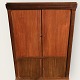 Large mahogany cabinet
DKK 1100