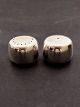 Georg Jensen 
design Henning 
Koppel sterling 
silver salt and 
pepper shaker 
#1135 item no. 
557306