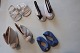 Strümpfen und Schuhen aus Produktion aus "Dukkefabrikken", Dänemark und Mitai
4 Paar Schuhen und 4 Paar Strümpfen
Grösse 0
Stempel unten 
Aus die 1950/1960