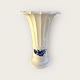 Royal 
Copenhagen, 
Blaue Blume, 
Hetsch-Vase 
#10/ 8569, 27,5 
cm hoch, 18 cm 
Durchmesser, 2. 
Klasse ...