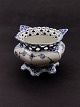 Royal 
Copenhagen blue 
fluted sugar 
bowl 1/1113