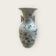 China-Bodenvase 
mit 
stilisiertem 
Henkel, 
verziert mit 
Blumenzweigmotiv, 
42,5 cm hoch, 
24 cm ...