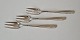 Ascot cake fork 
in sterling 
silver