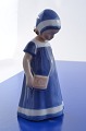 Bing & Gröndahl 
Porzellanfigur, 
Mädchen 
Kinderfigur 
"Else mit 
blauem Kleid“, 
Nr. 1594. Höhe 
17 ...