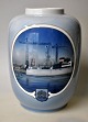 Royal 
Copenhagen 
Vase, Nr. 3724, 
Aalborg 
Shipyard, 20. 
Jahrhundert 
Kopenhagen, 
Dänemark. ...