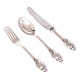 Evald Nielsen 
No. 6 
Mittagsbesteck 
aus 
Sterlingsilber
21 Teile 
insgesamt