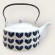 Retro-Teekanne, 
mit blauen 
Herzen, 21 cm 
breit, 11,5 cm 
hoch *Guter 
Zustand*