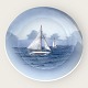 Royal 
Copenhagen, 
Stor platte med 
sejlskib #2711/ 
1125, 25cm i 
diameter, 
Medarbejdersortering 
...