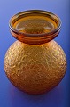 Hyazinthenvase 
aus 
maschinengeblasenem 
Pressglas mit 
Netzmuster, 
Fyens Glashütte 
von 1924-. ...