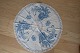 An altes 
Tischtuch
Mit Stickerei 
in Farben, - 
handgemacht
Durch: 66cm  
In gutem ...