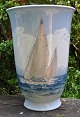 Royal 
Copenhagen 
Bodenvase aus 
Porzellan, 
2821/3558, 20. 
Jahrhundert 
Kopenhagen, 
Dänemark. ...