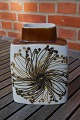 Königliche 
Fayence, 
längliche Vase 
Nr. 635-3121 
aus 1. Wahl von 
Royal 
Copenhagen, 
Dänemark, in 
...